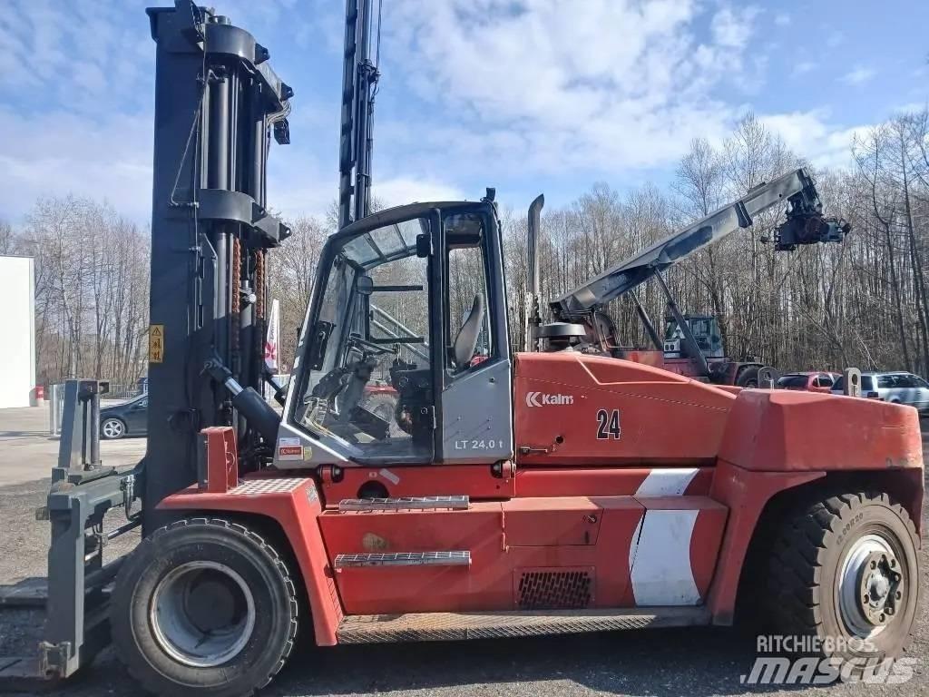 Kalmar DCE160-12 Diesel Forklifts