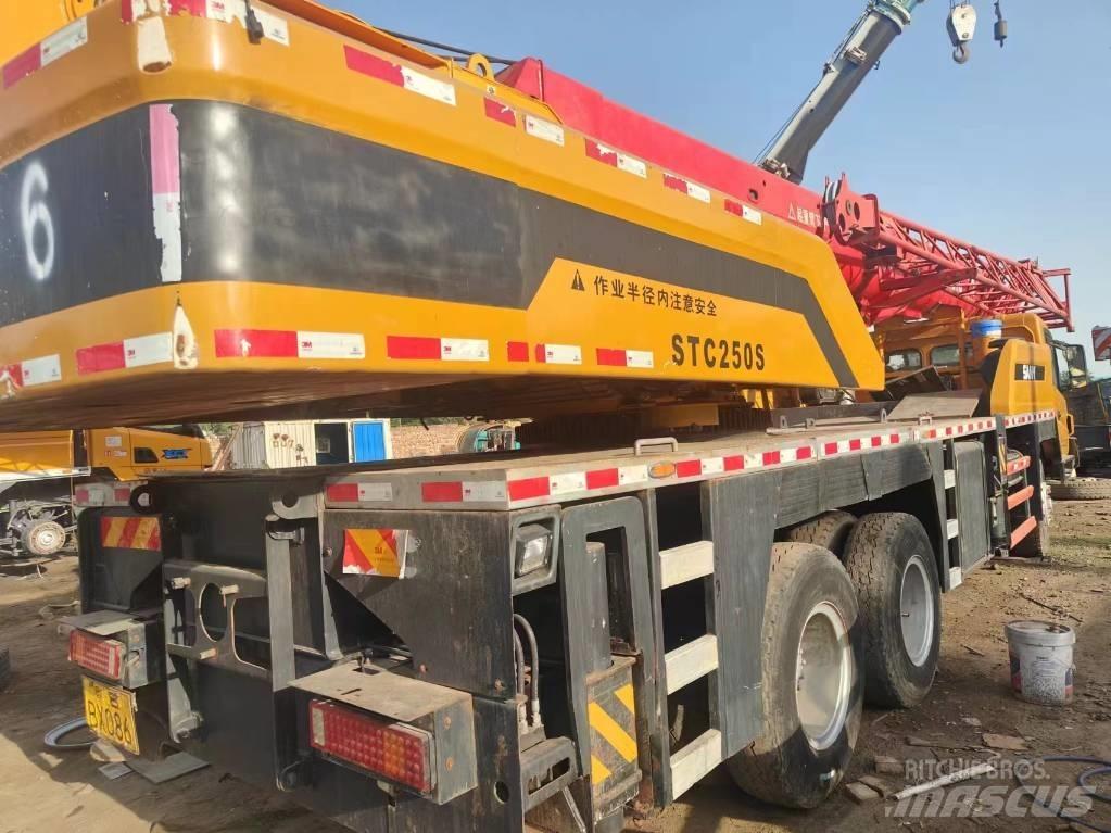 Sany STC250S Hoists and Material Elevators