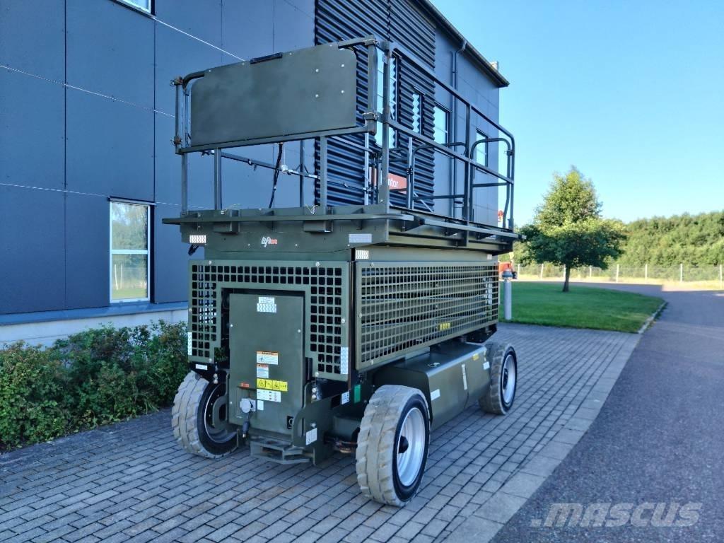 JLG M 3369 Saxlift Scissor Lifts