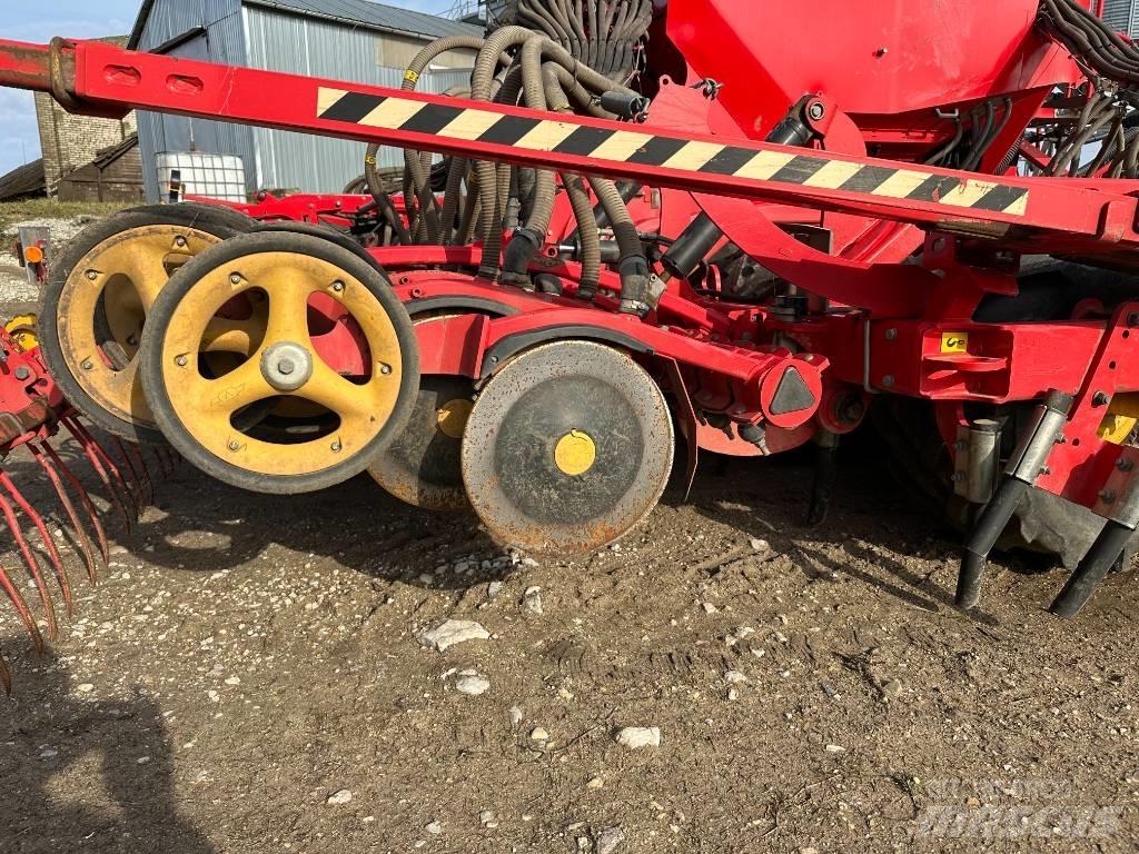 Väderstad Spirit800C Farm Drills