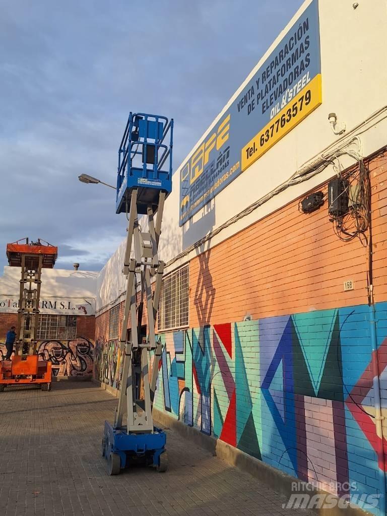 Genie 1532 Scissor Lifts
