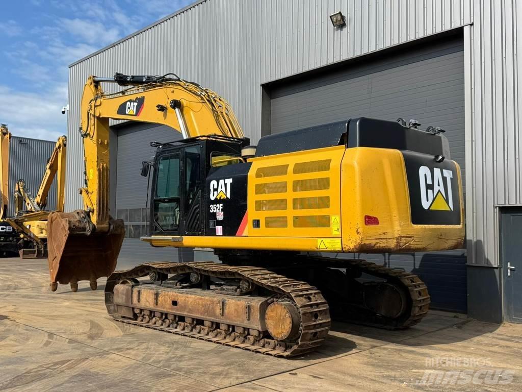 CAT 352F Special excavators