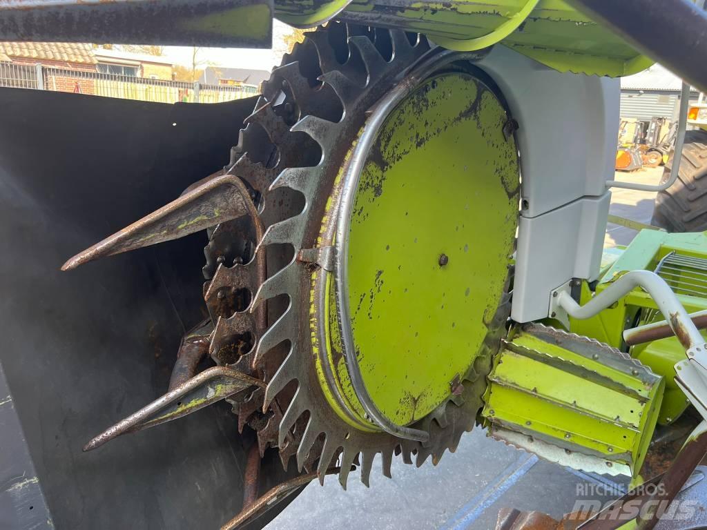 CLAAS RU 450 Xtra Foragers