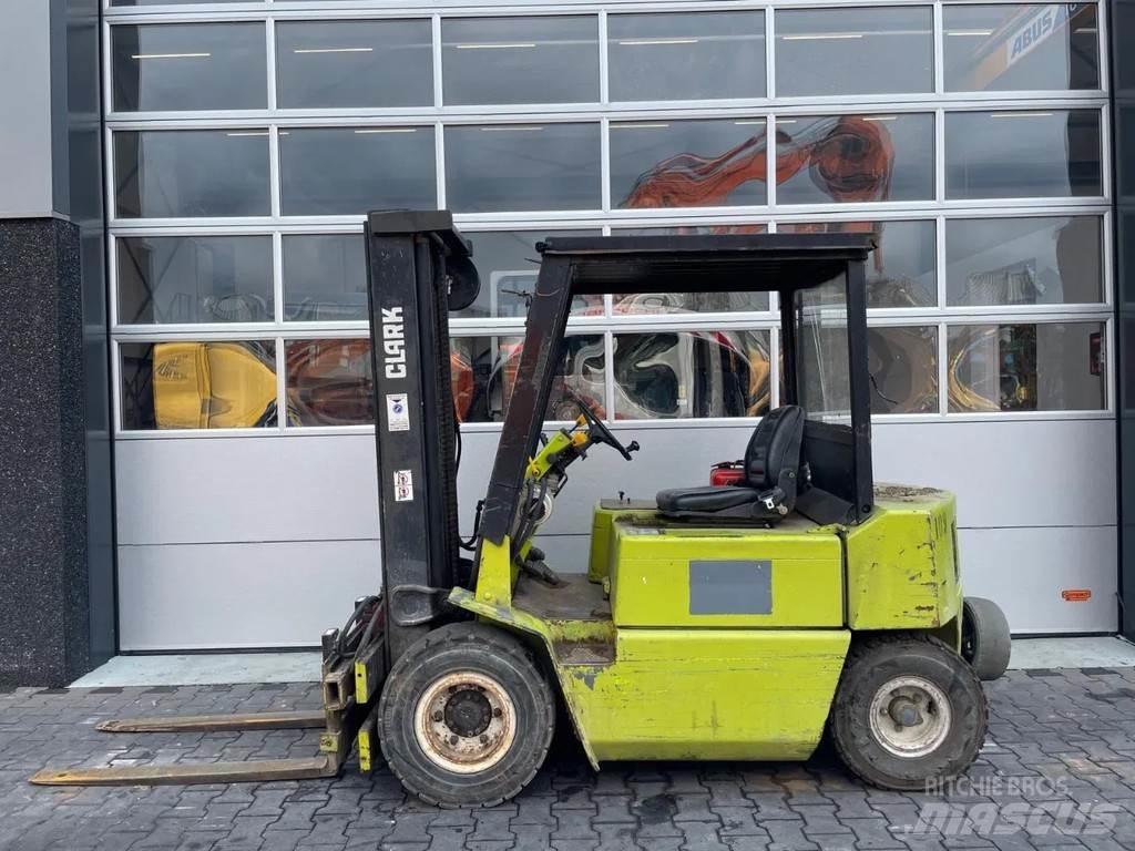 Clark DPM20N Misc Forklifts