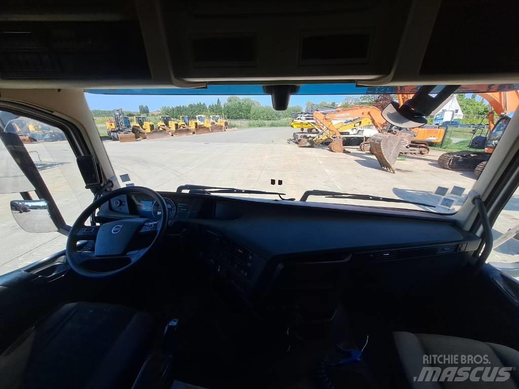 Volvo FH13/540 Conventional Trucks / Tractor Trucks
