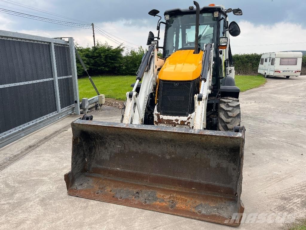 JCB 3CX Compact Backhoe Loaders