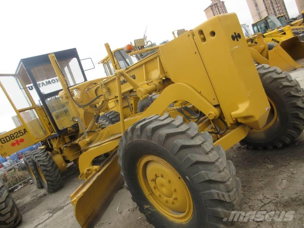 Komatsu GD 623 Motor Graders