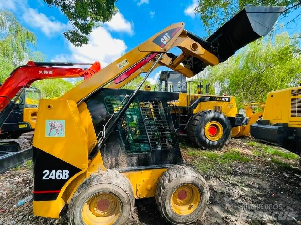 CAT 246B Mini Loader