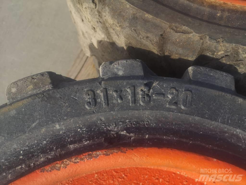 Trelleborg 31x10-20 Tires, wheels and rims