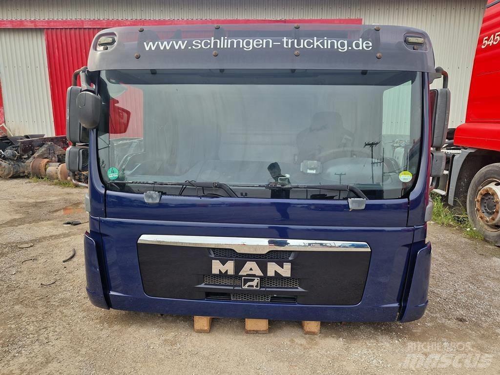 MAN TGL Cabins and interior