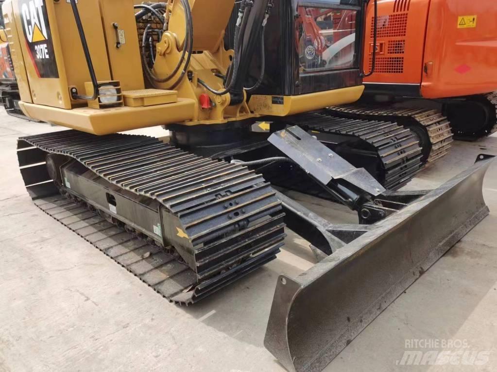 CAT 307 E Mini Excavators <7t (Mini Diggers)