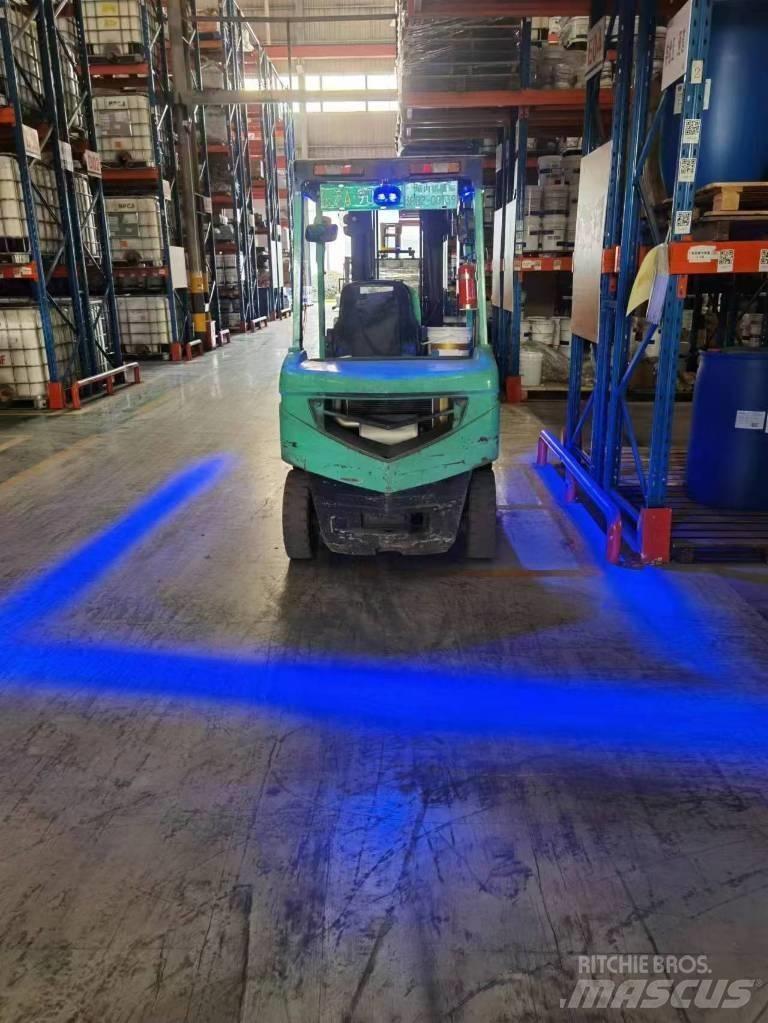 Mitsubishi FD 25 Diesel Forklifts