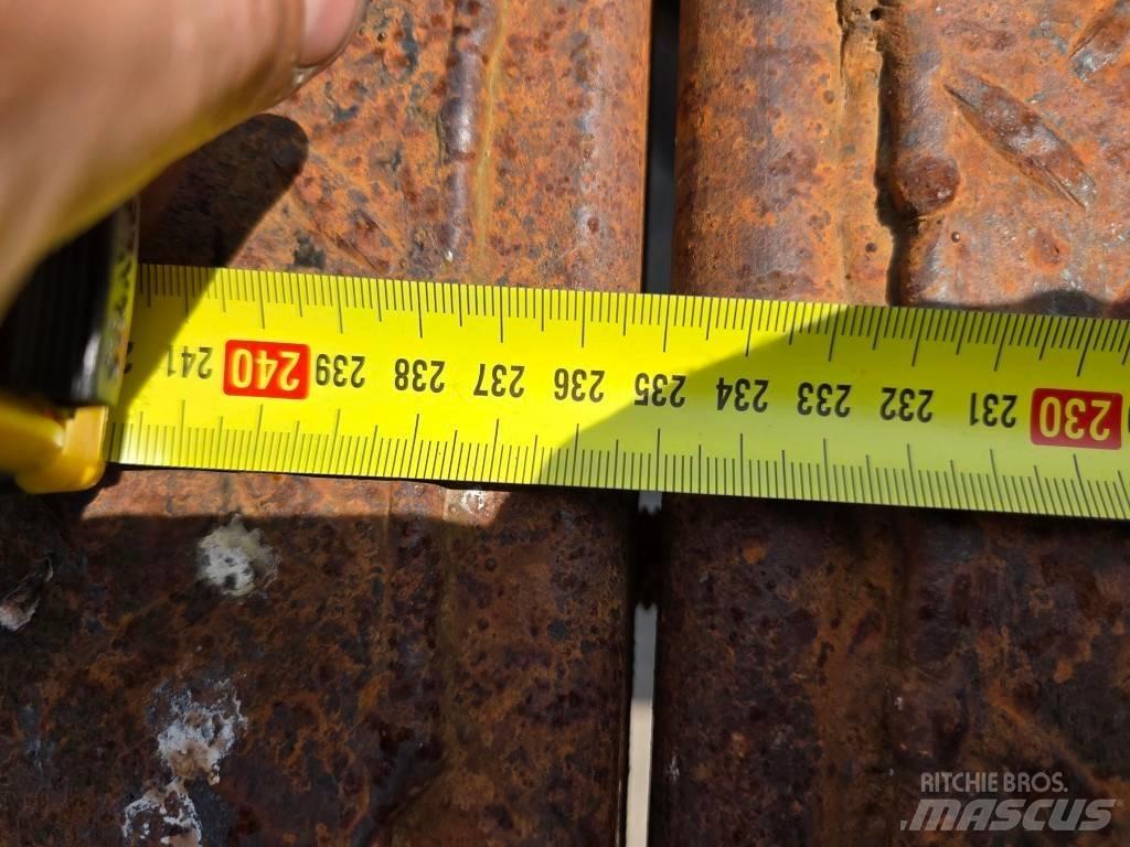  Container 4 m Special Containers