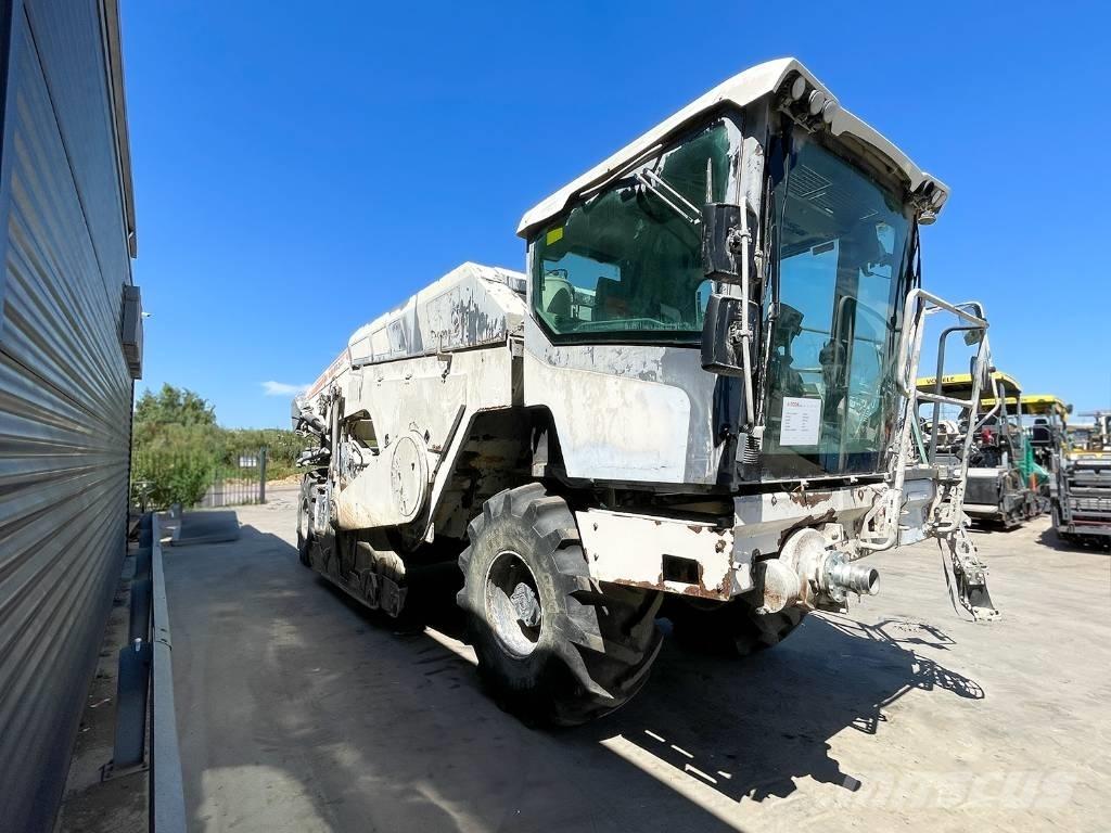 Wirtgen WR 240I Asphalt Recycling Equipment