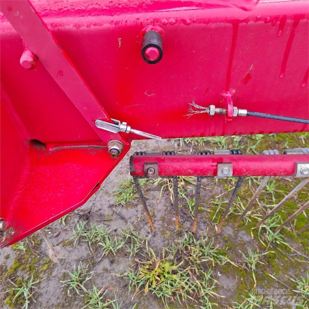 JF R 1405 S Swathers \ Windrowers