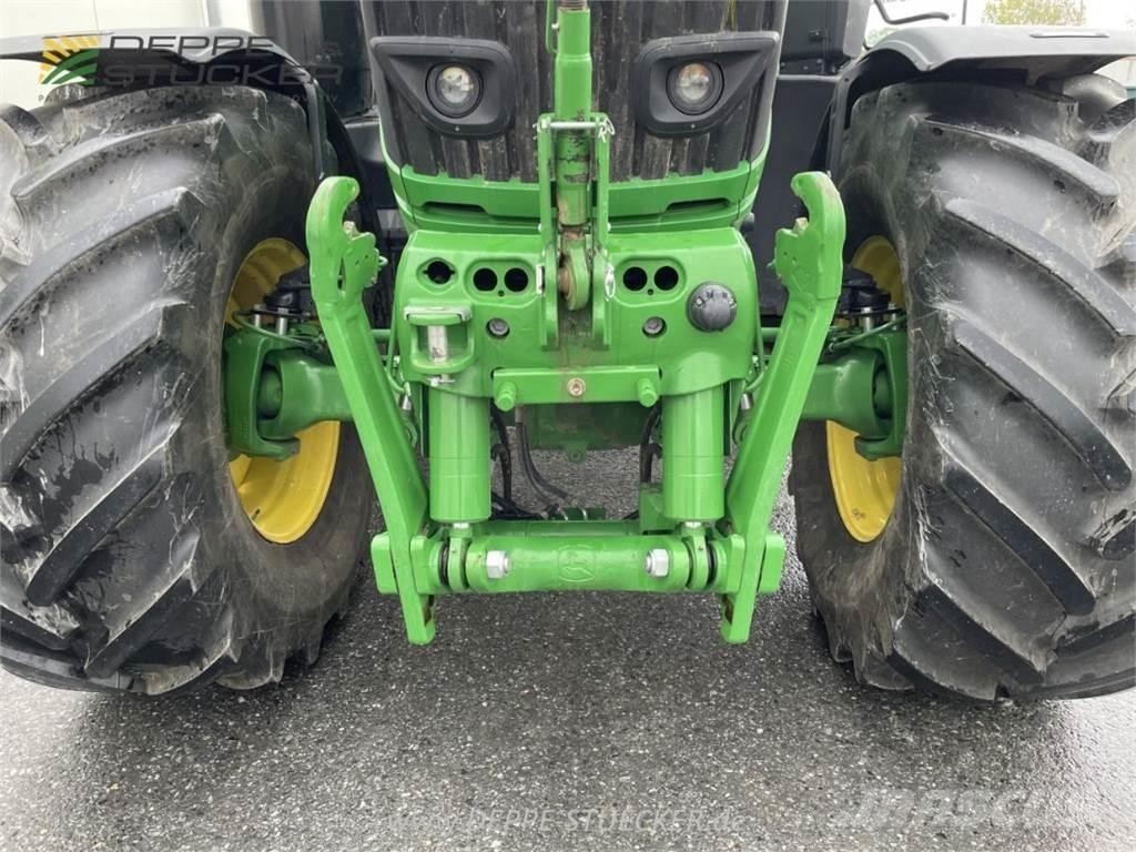 John Deere 6230R Tractors