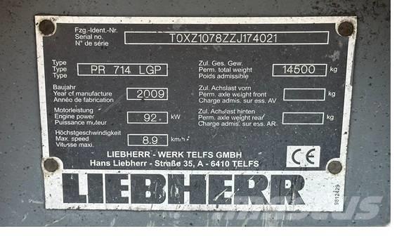 Liebherr PR 714 LGP Crawler dozers