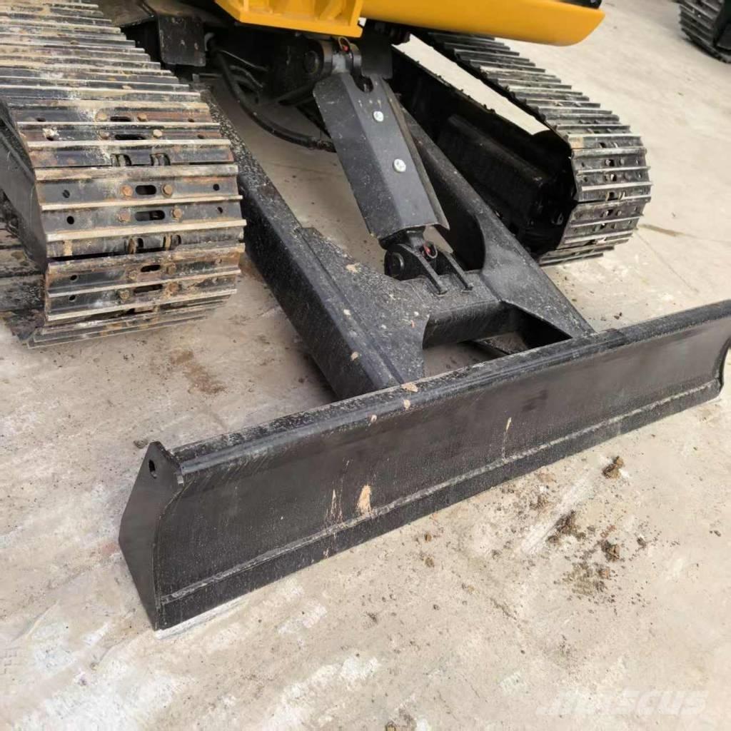 CAT 305.5 E 2 Mini Excavators <7t (Mini Diggers)