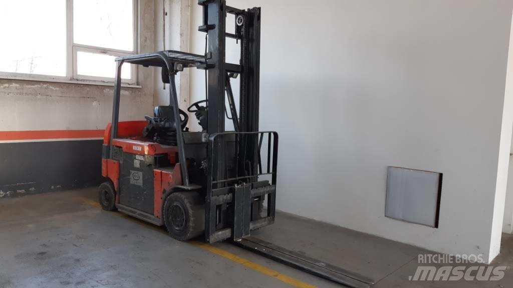 Toyota 7FBMF35 Electric Forklifts