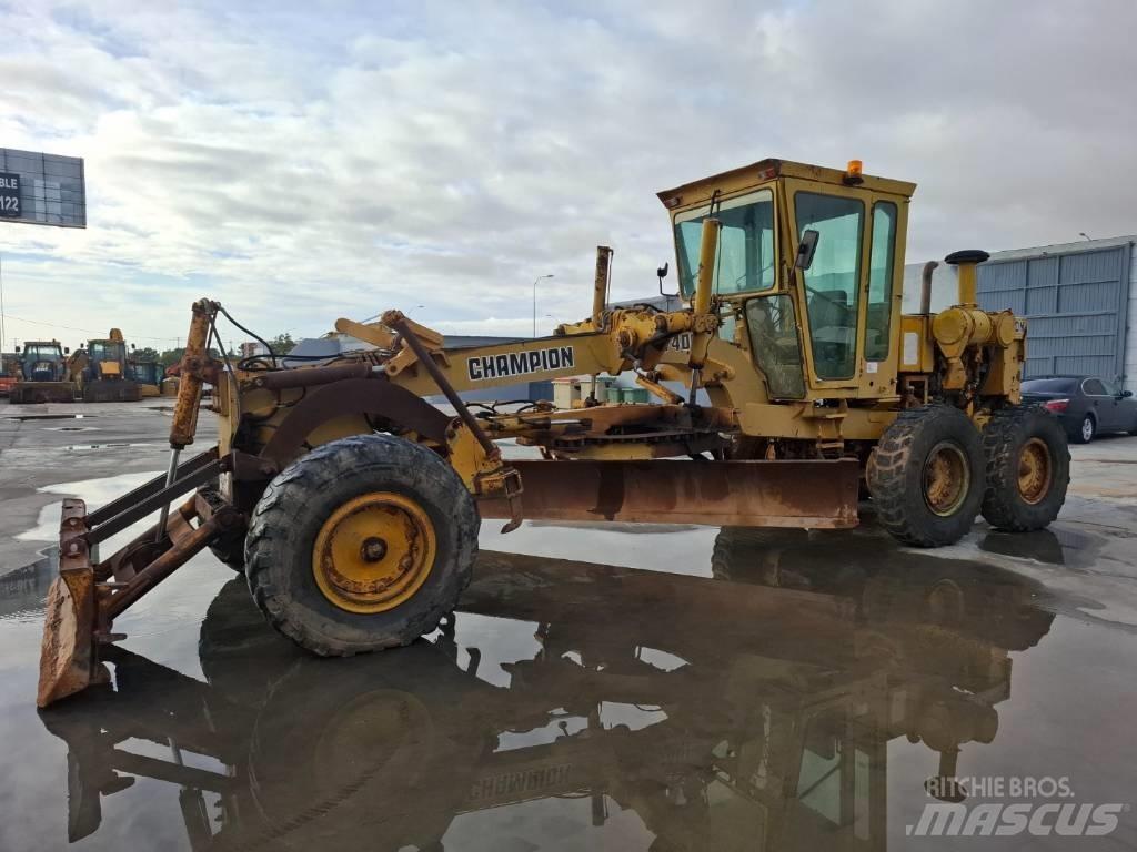 Champion G 740 Motor Graders