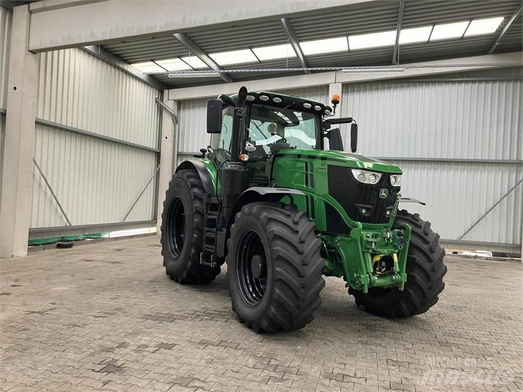 John Deere 6250R Tractors
