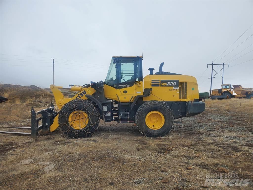 Komatsu WA320-8 Other