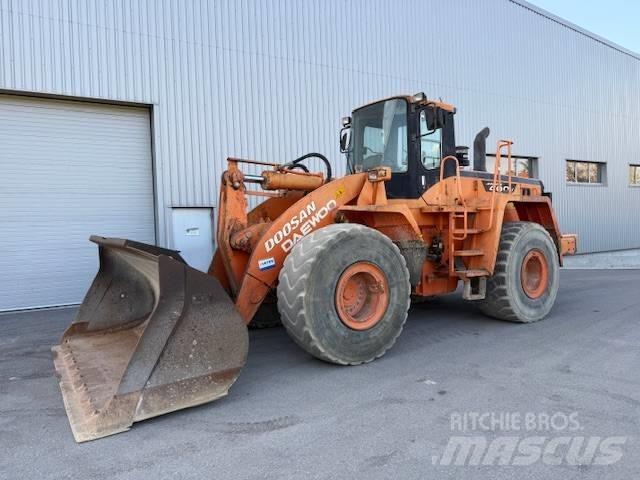 Doosan DL 400 Wheel Loaders