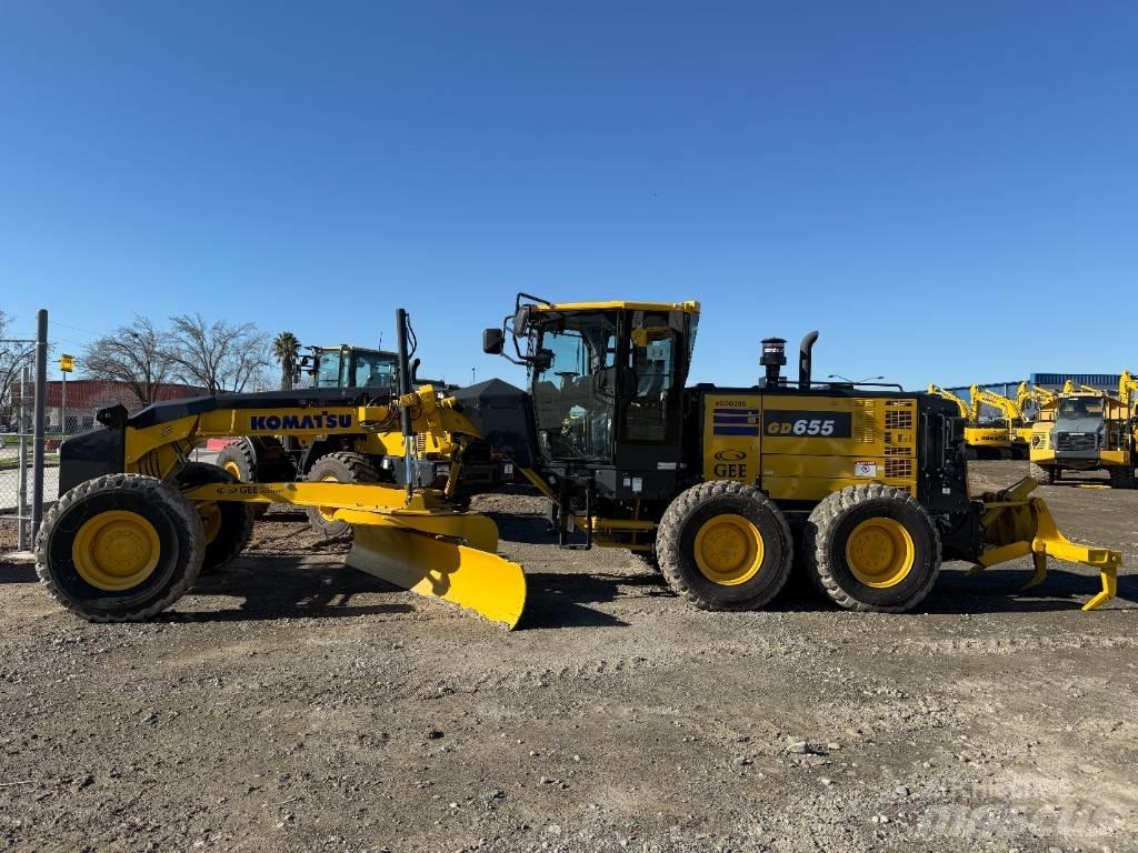 Komatsu GD655-7 Motor Graders