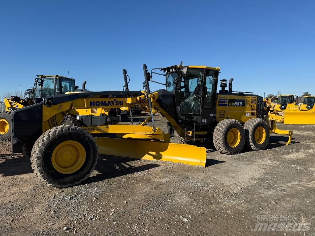 Komatsu GD655-7 Motor Graders
