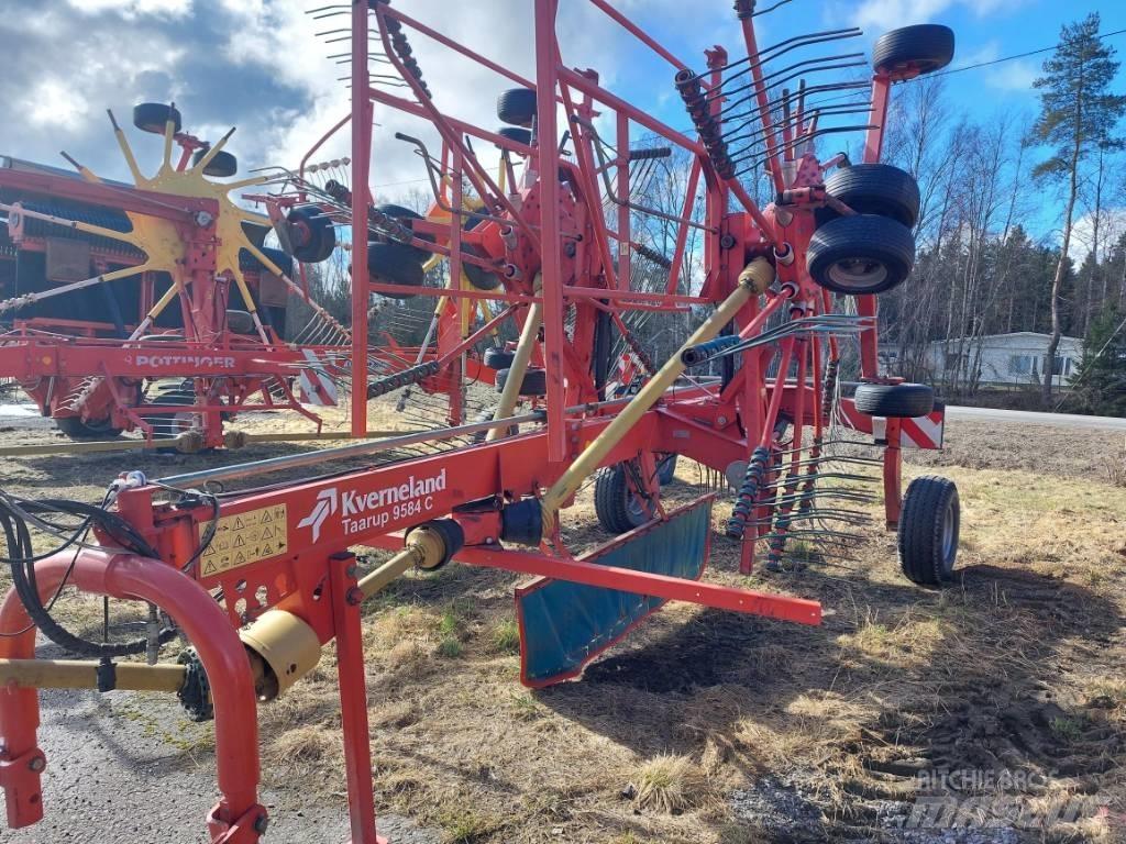 Kverneland 9584C Swathers \ Windrowers
