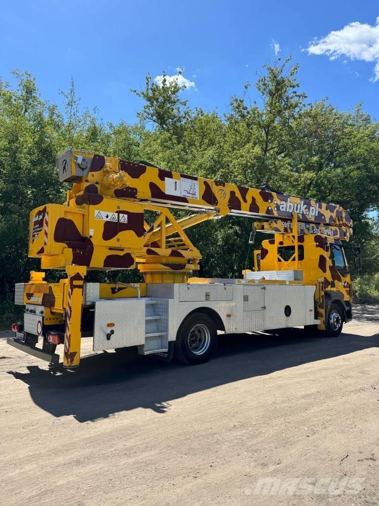 Klaas K35-40 Mobile and all terrain cranes