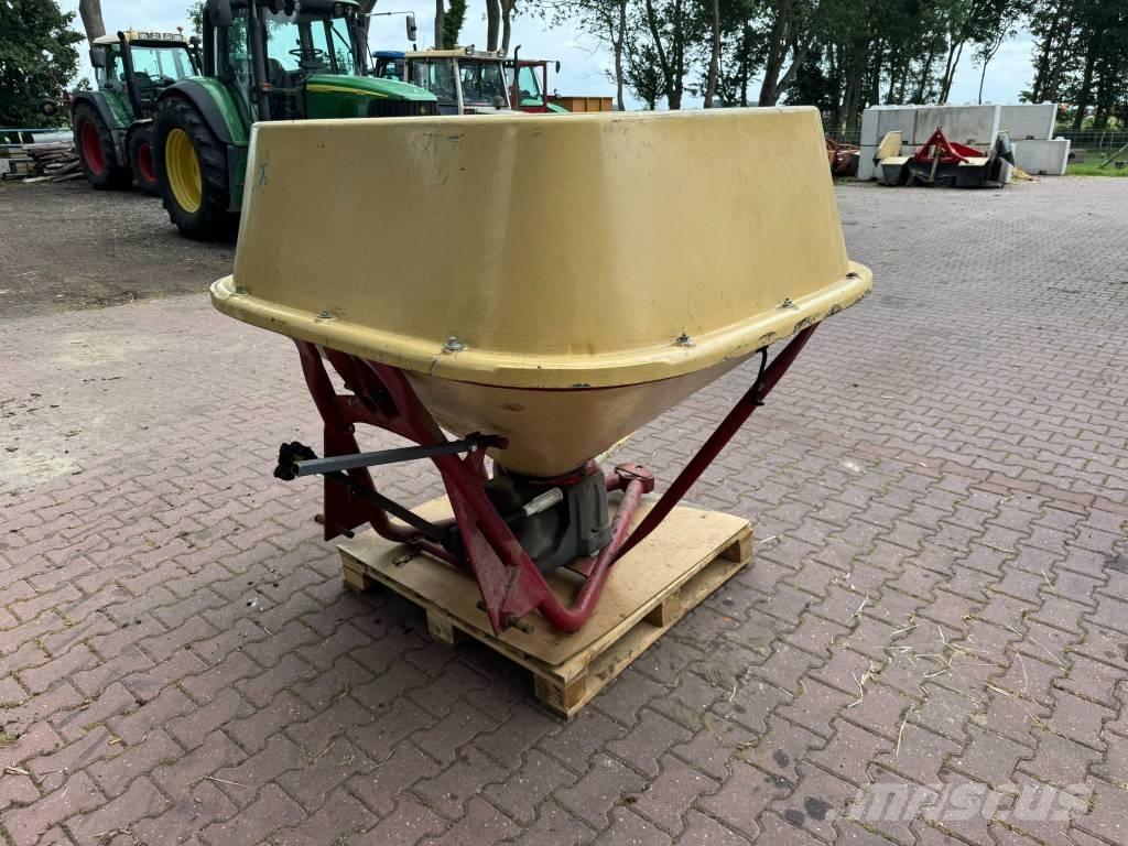 Vicon pendelstrooier Mineral spreaders