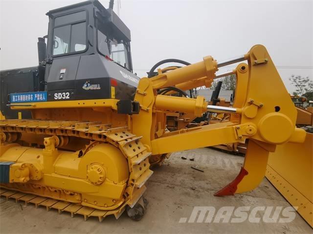 Shantui SD 22 Crawler dozers