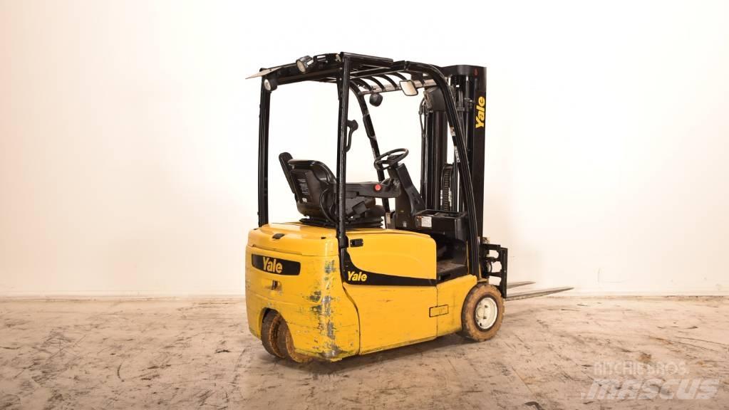 Yale ERP 18 VT Electric Forklifts