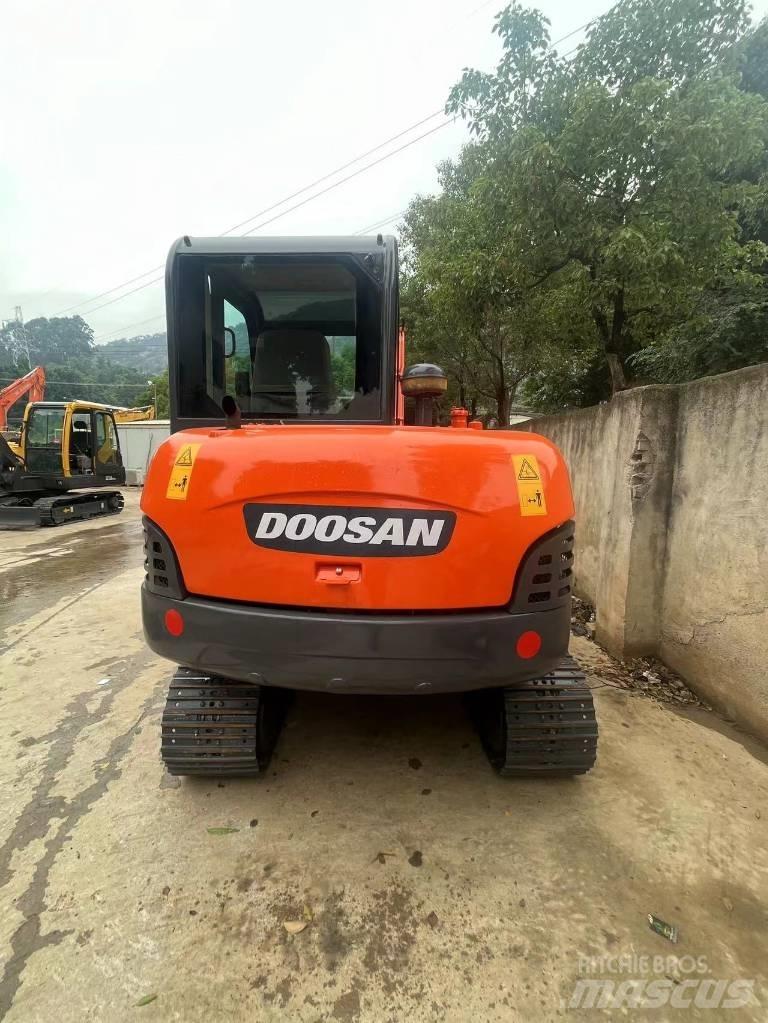 Doosan DH 60-7 Mini Excavators <7t (Mini Diggers)