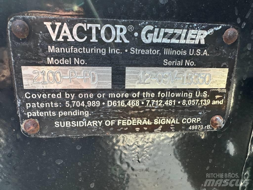 International 7500 Vacuum Trucks