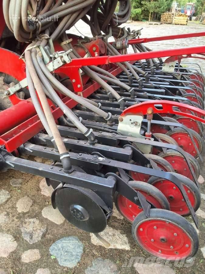 Horsch Pronto 6 DC Farm Drills