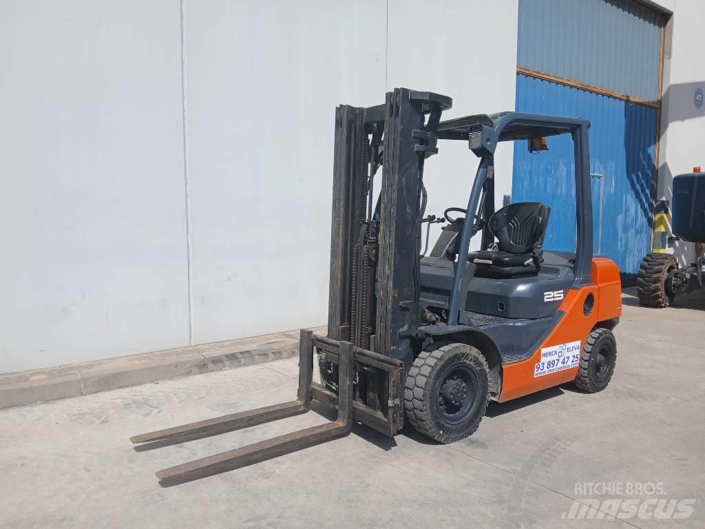 Toyota 02-8FDF25 Diesel Forklifts