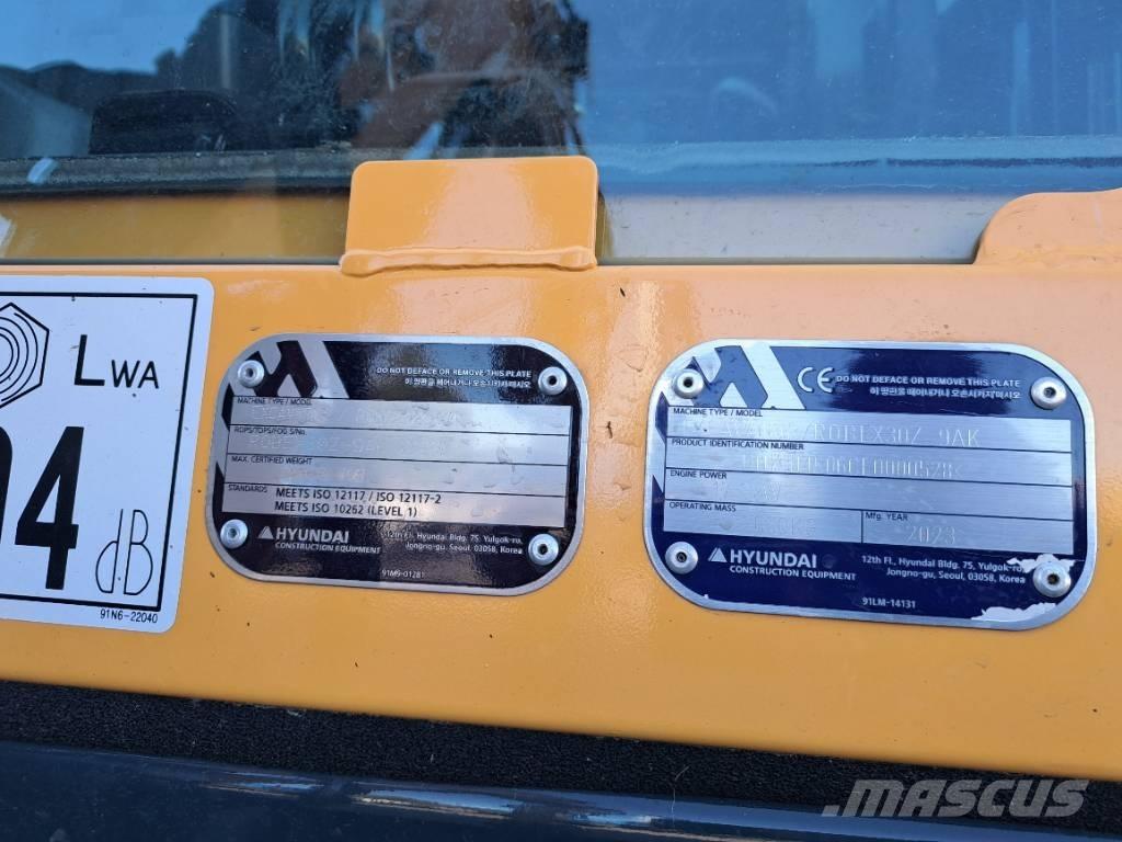 Hyundai R30 Z-9AK Mini Excavators <7t (Mini Diggers)