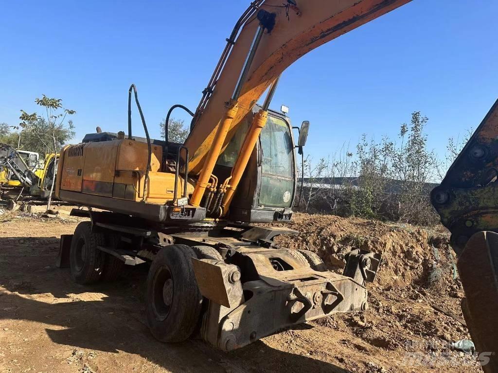 Hyundai R210W-9 Wheeled Excavators