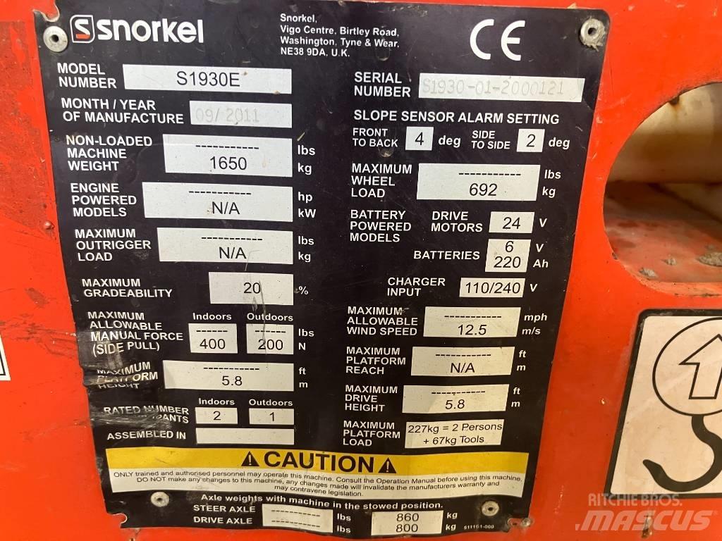Snorkel S 1930 E Scissor Lifts