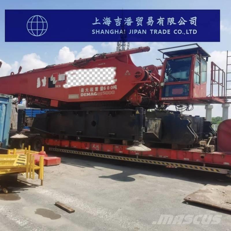 Demag CC 2800 Crawler Cranes
