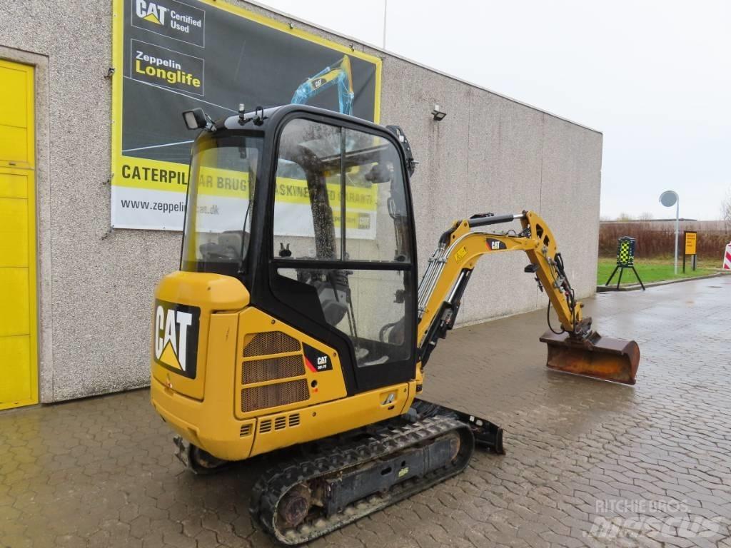 CAT 301.7 D Mini Excavators <7t (Mini Diggers)