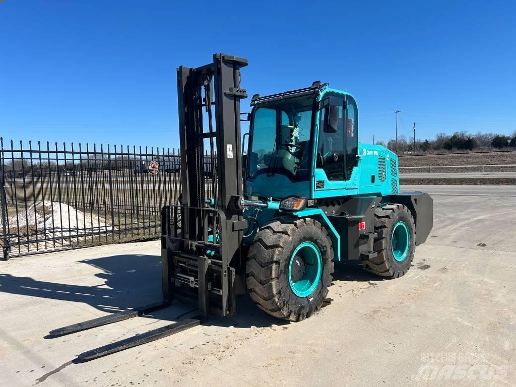XIVI CPC40 Rough Terrain Trucks