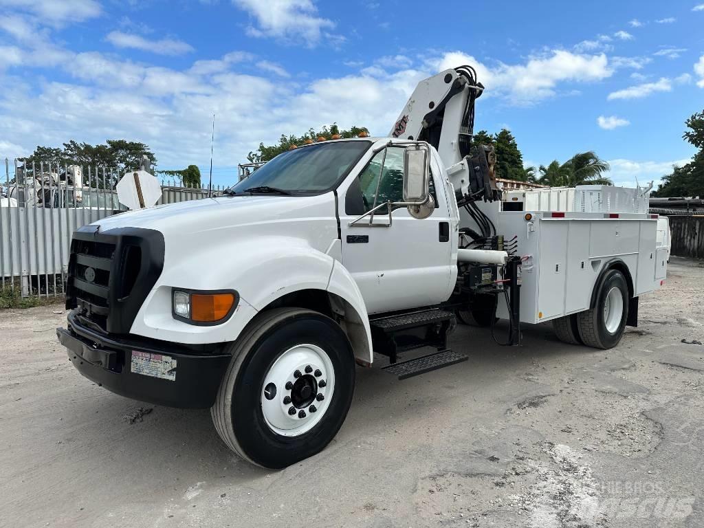 Ford F 750 XL SD Boom / Crane / Bucket Trucks