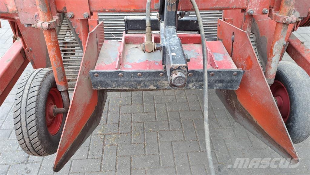 Amac F2 uienlader Potato Harvesters And Diggers
