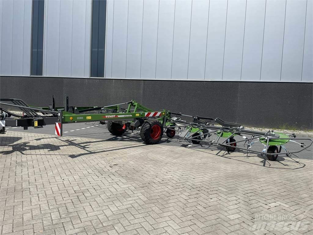 Fendt Lotus 1020 Rakes and tedders