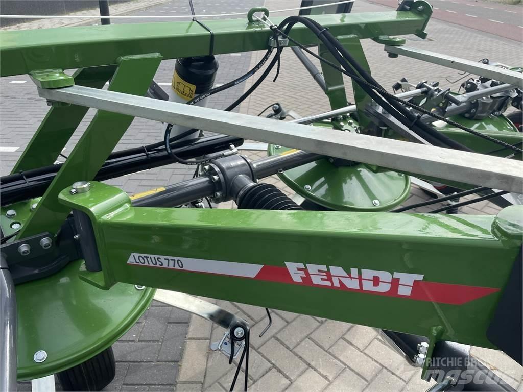 Fendt Lotus 770 Rakes and tedders