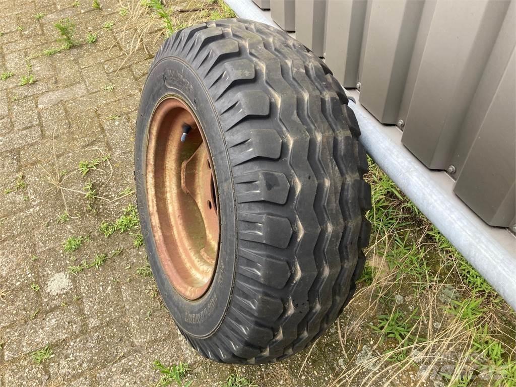 Fulda 10.0/75-15.3 Tires, wheels and rims