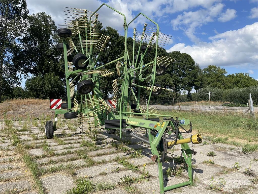 Krone Swadro 900 Rakes and tedders